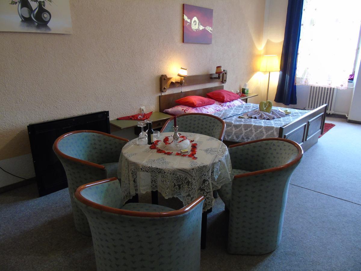 Gl Hotel Trutnov Luaran gambar