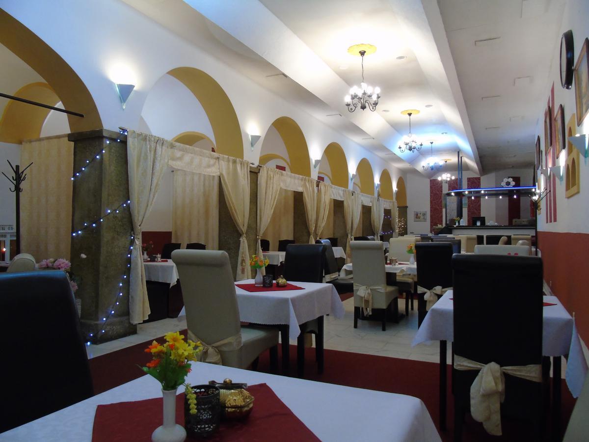 Gl Hotel Trutnov Luaran gambar
