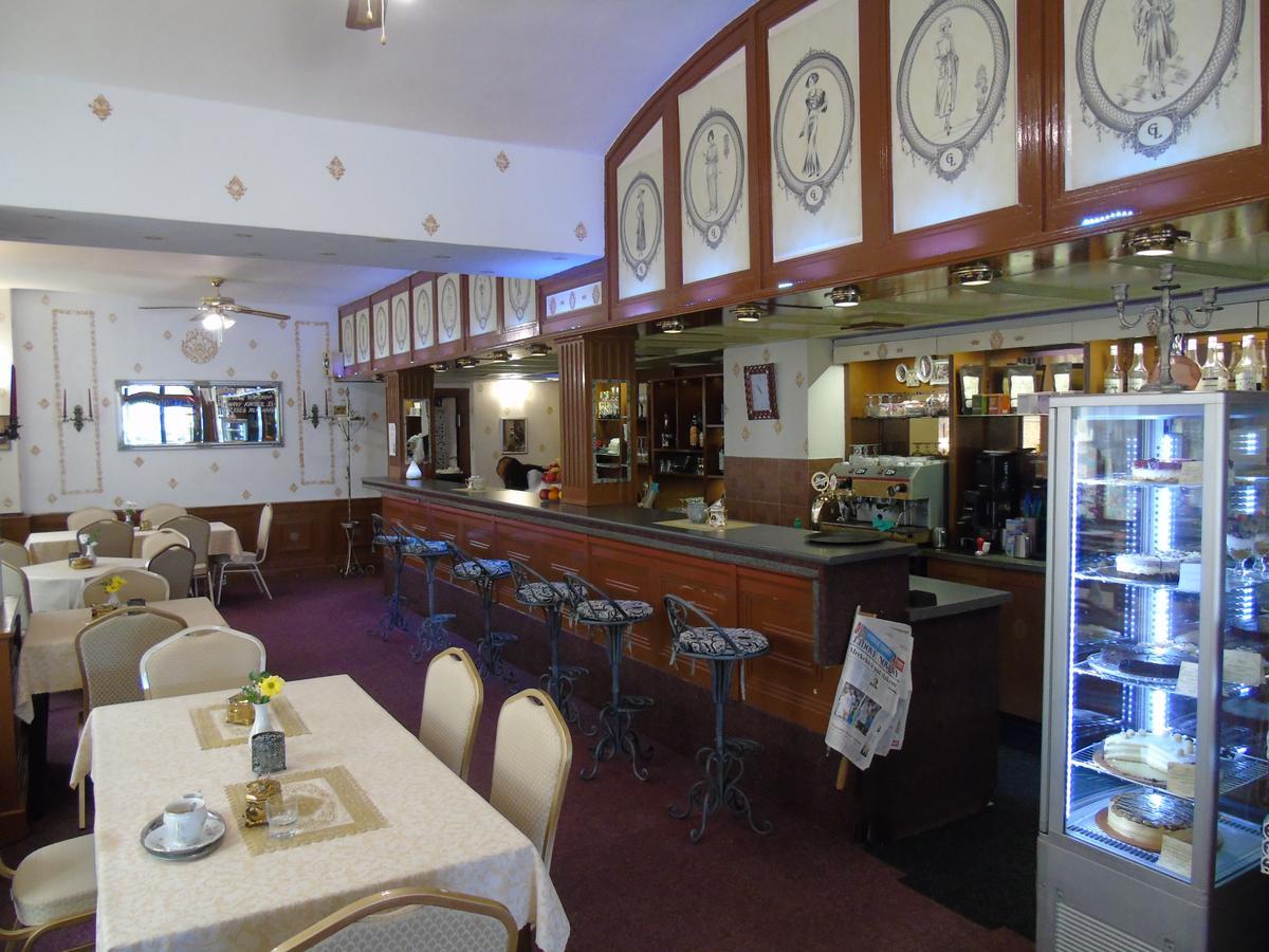 Gl Hotel Trutnov Luaran gambar