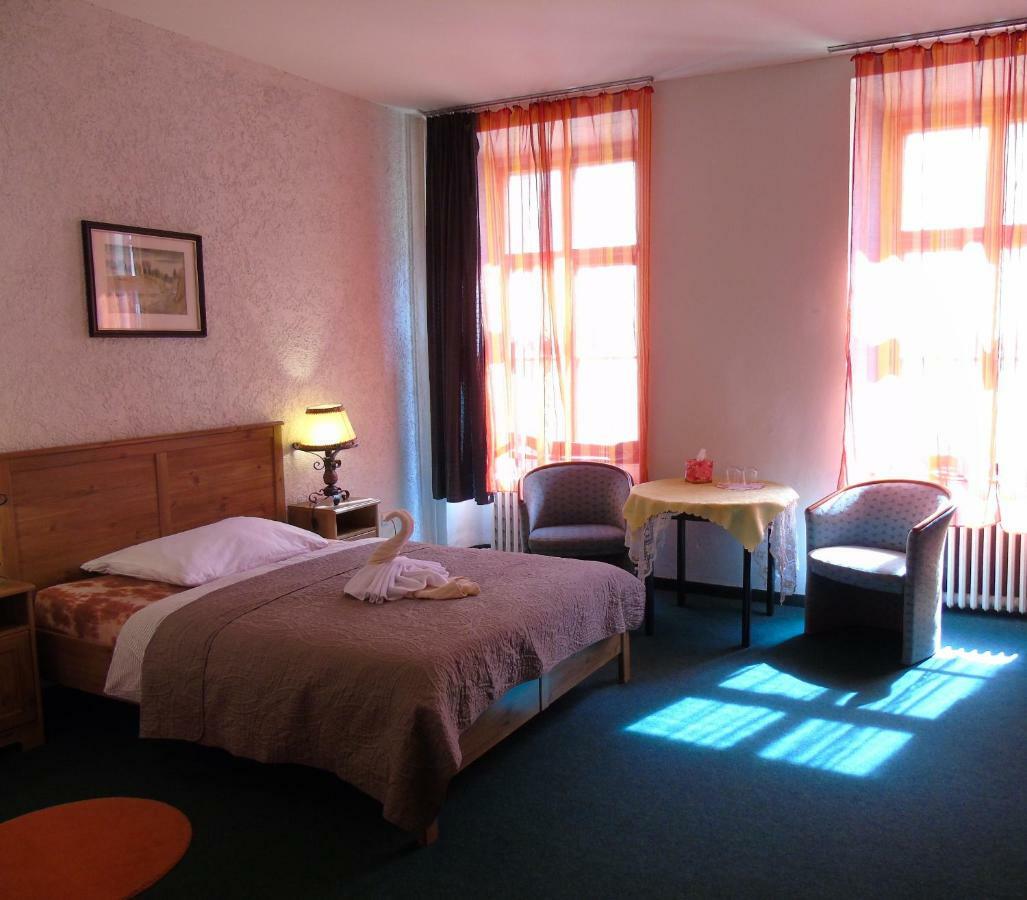 Gl Hotel Trutnov Luaran gambar